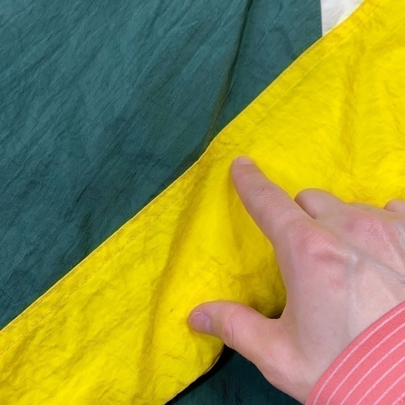 NFL Apex-One Vintage Green Bay Packers Spell Out Quilt Lined Jacket - Picture 10 of 10